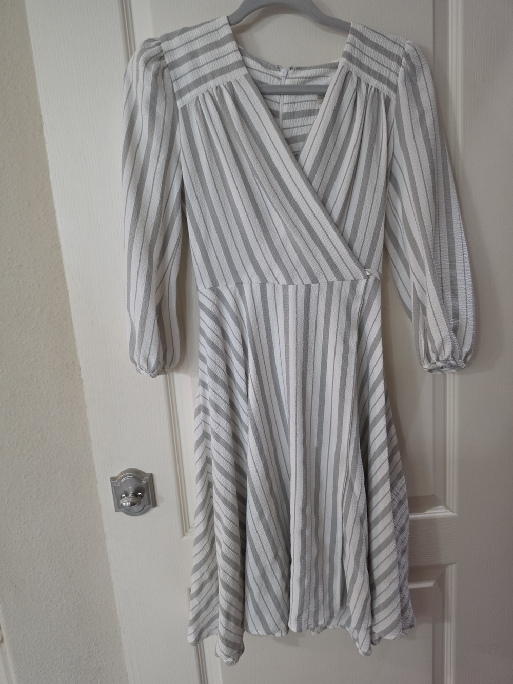 Striped Wrap Midi Dress in White and Light Gray